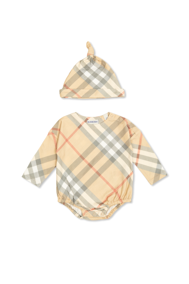 Unisex baby Burberry hat size 6-9 authentic months